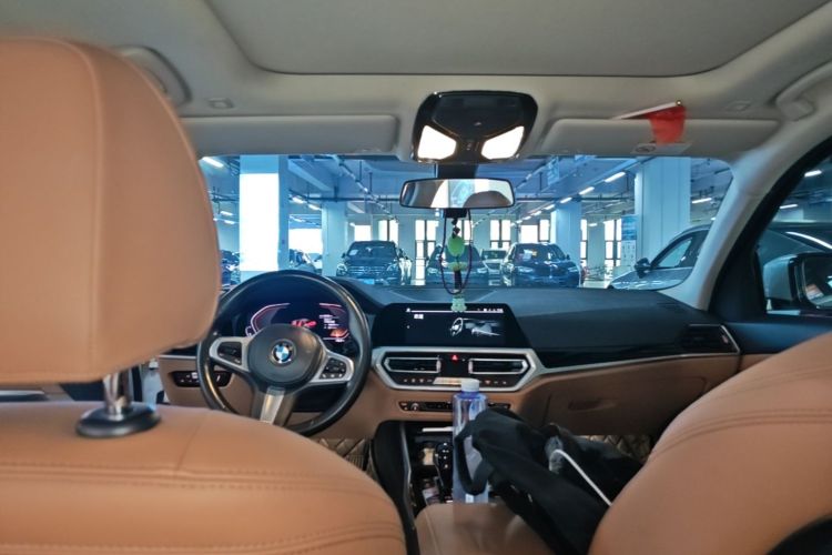 BMW 3 Series 2020 #18 BMW 3 Series 2020 immagine di auto #18