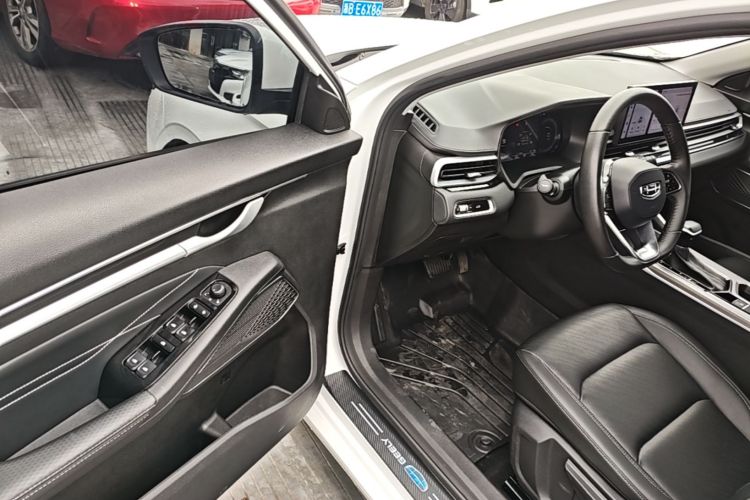 GEELY Emgrand 2023 #16 GEELY Emgrand 2023 صورة سيارة #16