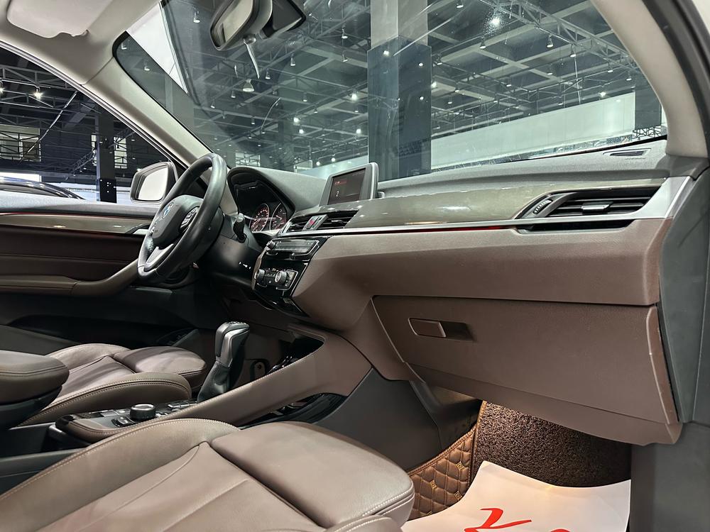 BMW X1 2017 car image #12