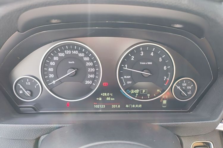 BMW 3 Series 2018 #12 BMW 3 Series 2018 car image #12