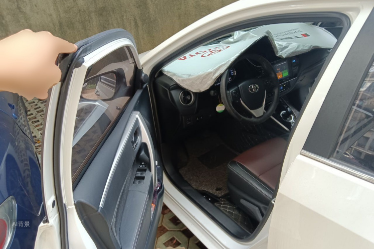 Toyota Corolla 2018 #18 Toyota Corolla 2018 car image #18