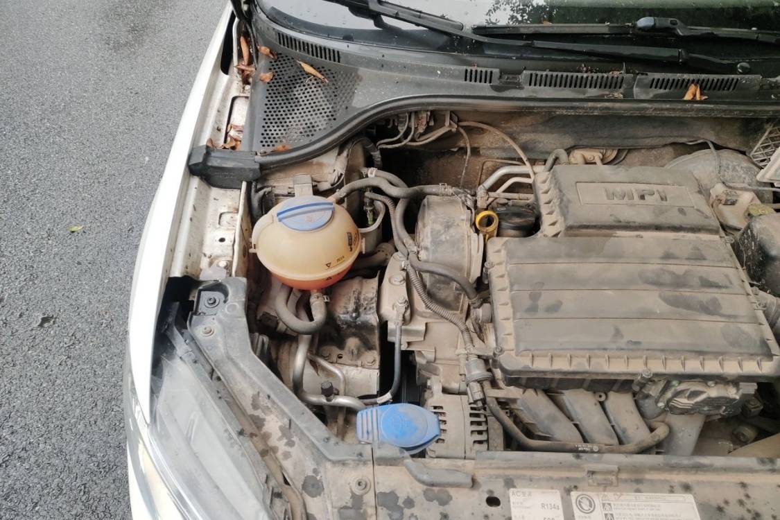 Volkswagen Santana 2018 car image #11