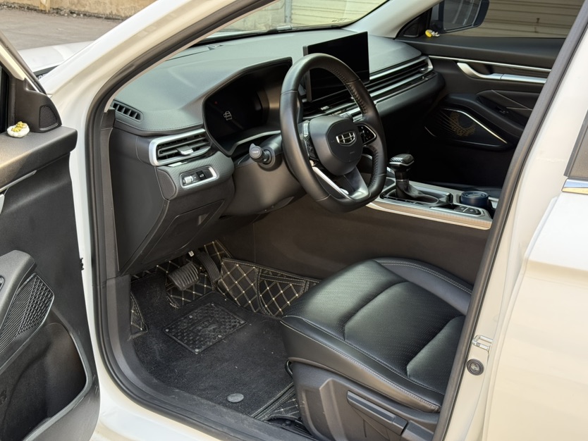 GEELY Emgrand 2023 #7 GEELY Emgrand 2023 car image #7