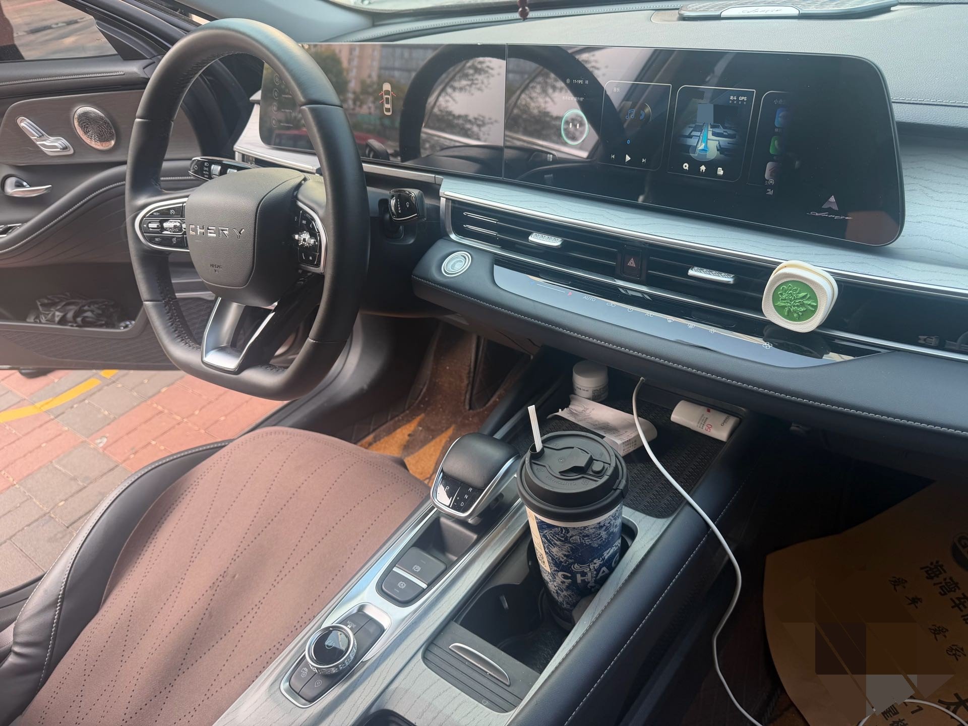 Chery Arrizo 8 2024 car image #8
