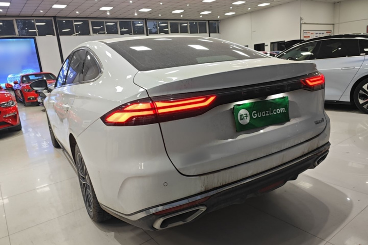 GEELY Emgrand 2025 изображение автомобиля #5