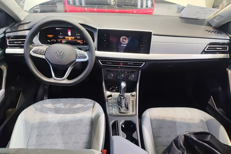Volkswagen Lavida 2022 immagine di auto #10