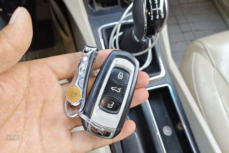 GEELY Emgrand 2017 #10 GEELY Emgrand 2017 car image #10