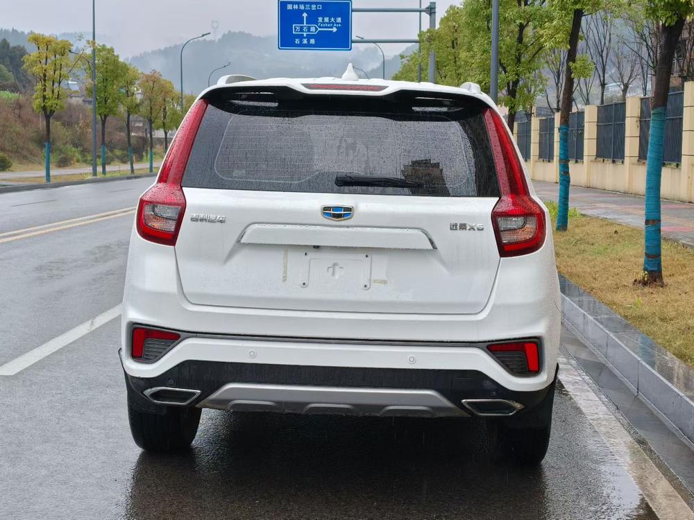 GEELY Vision X6 2019 car image #5