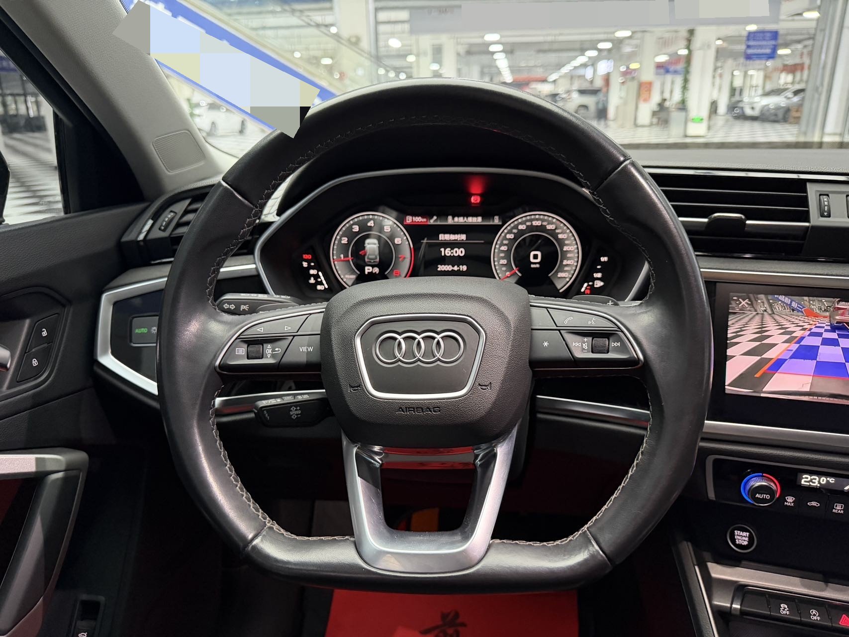 Audi Q3 2022 car image #9