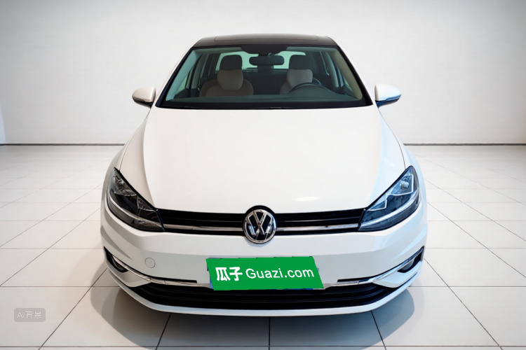 Volkswagen Golf 2020 car image #3