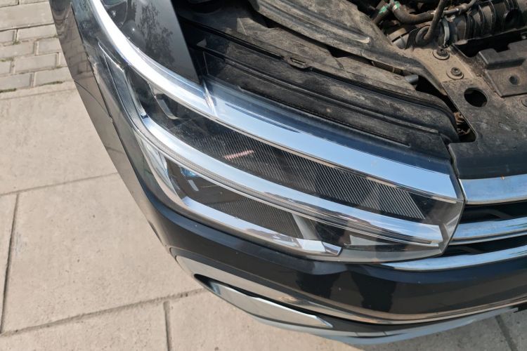 Volkswagen Tharu 2024 car image #8
