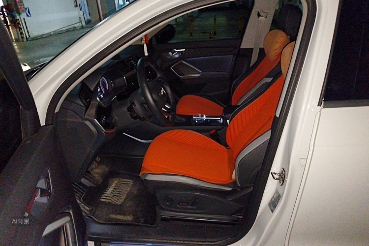 Audi Q3 2023 car image #17
