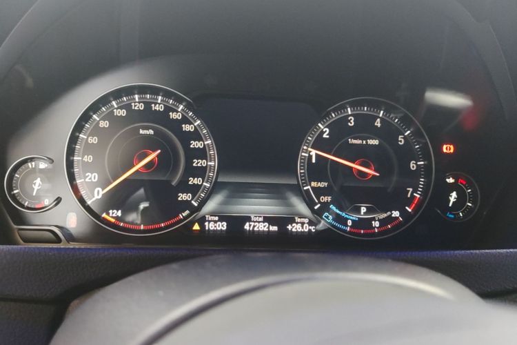 BMW 3 Series 2019 #12 BMW 3 Series 2019 car image #12