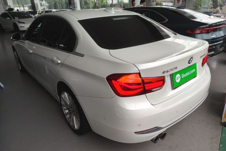 BMW 3 Series 2018 #5 BMW 3 Series 2018 car image #5