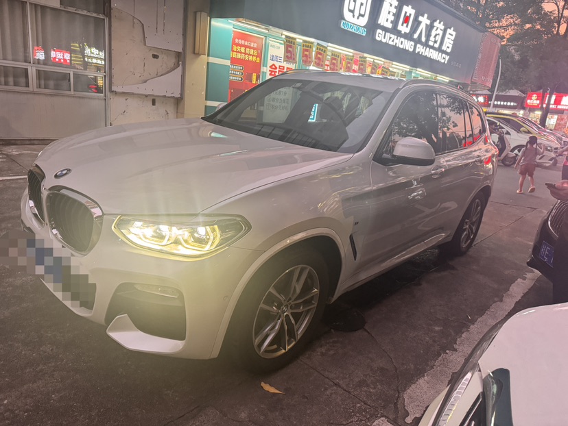 BMW X3 2018 BMW X3 2018 car image