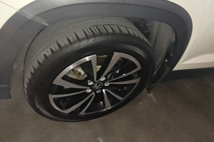 Volkswagen Tharu 2021 car image #9