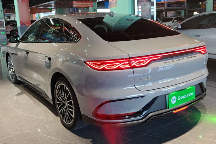 BYD Han 2024 car image #5
