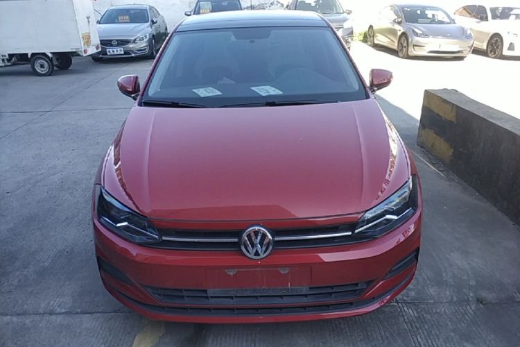 Volkswagen Polo 2020 car image #3
