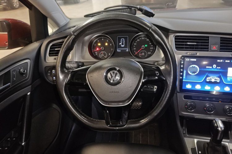 Volkswagen Golf 2016 изображение автомобиля #12