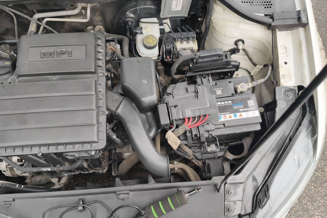 Volkswagen Santana 2015 #12 Volkswagen Santana 2015 صورة سيارة #12