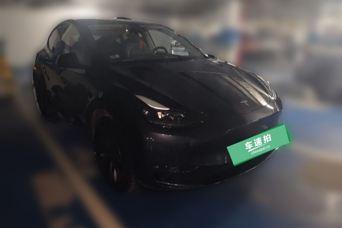 Tesla Model Y 2024 #2 Tesla Model Y 2024 car image #2