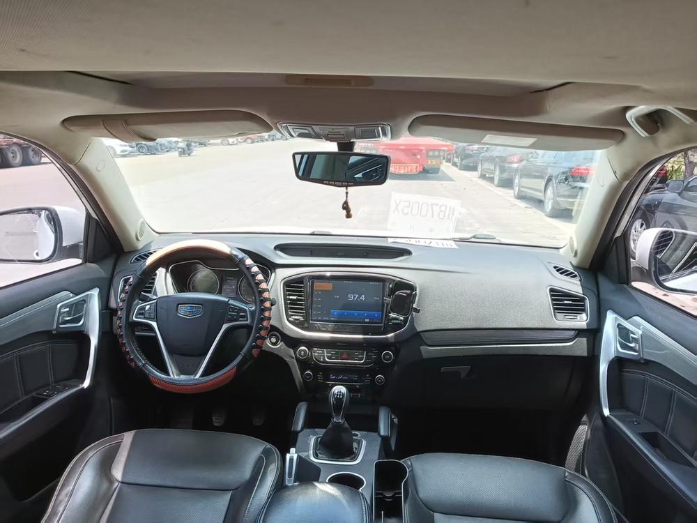 GEELY Vision X6 2017 immagine di auto #7