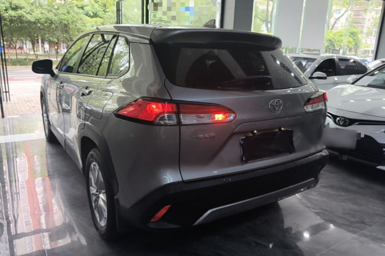 Toyota Corolla Cross 2023 car image #5