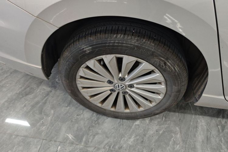 Volkswagen Lavida 2019 #10 Volkswagen Lavida 2019 car image #10