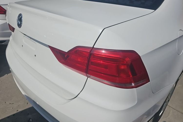 Volkswagen Santana 2020 image de voiture #8