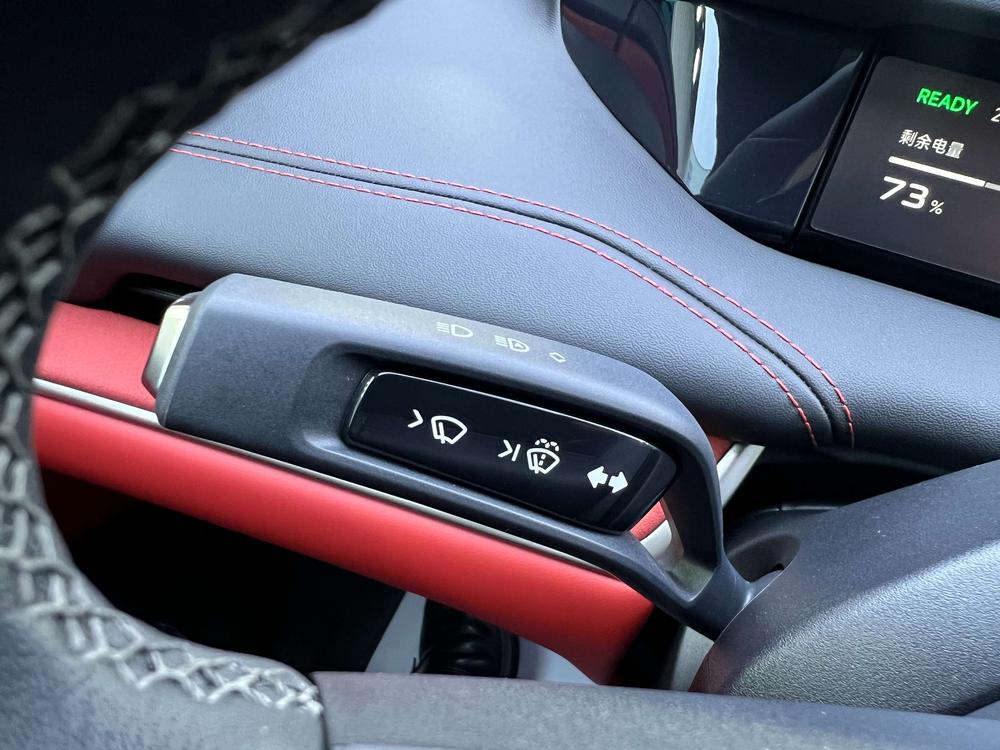 2025 #19 2025 imagen de coche #19
