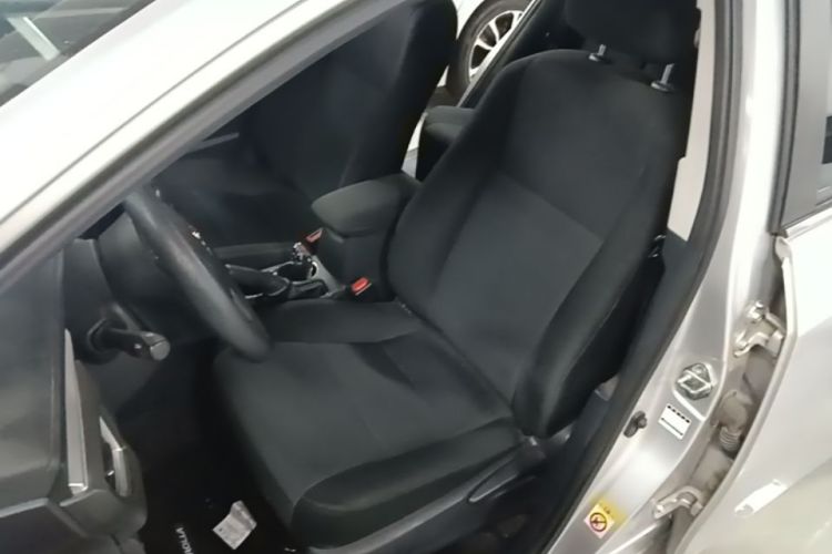 Toyota Corolla 2018 car image #15