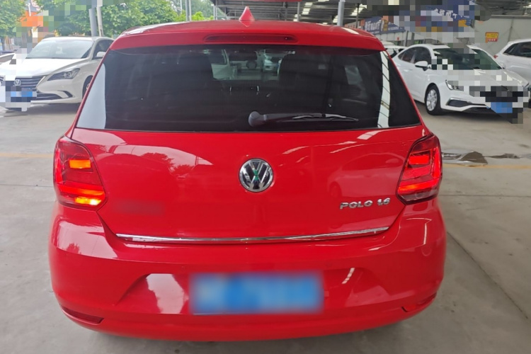 Volkswagen Polo 2014 #6 Volkswagen Polo 2014 car image #6