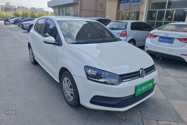 Volkswagen Polo 2015 #4 Volkswagen Polo 2015 car image #4