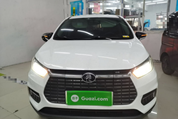 BYD Yuan New Energy 2019 #3 BYD Yuan New Energy 2019 car image #3