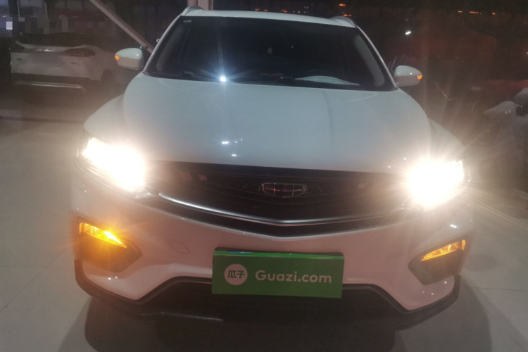 GEELY Coolray 2021 #3 GEELY Coolray 2021 car image #3