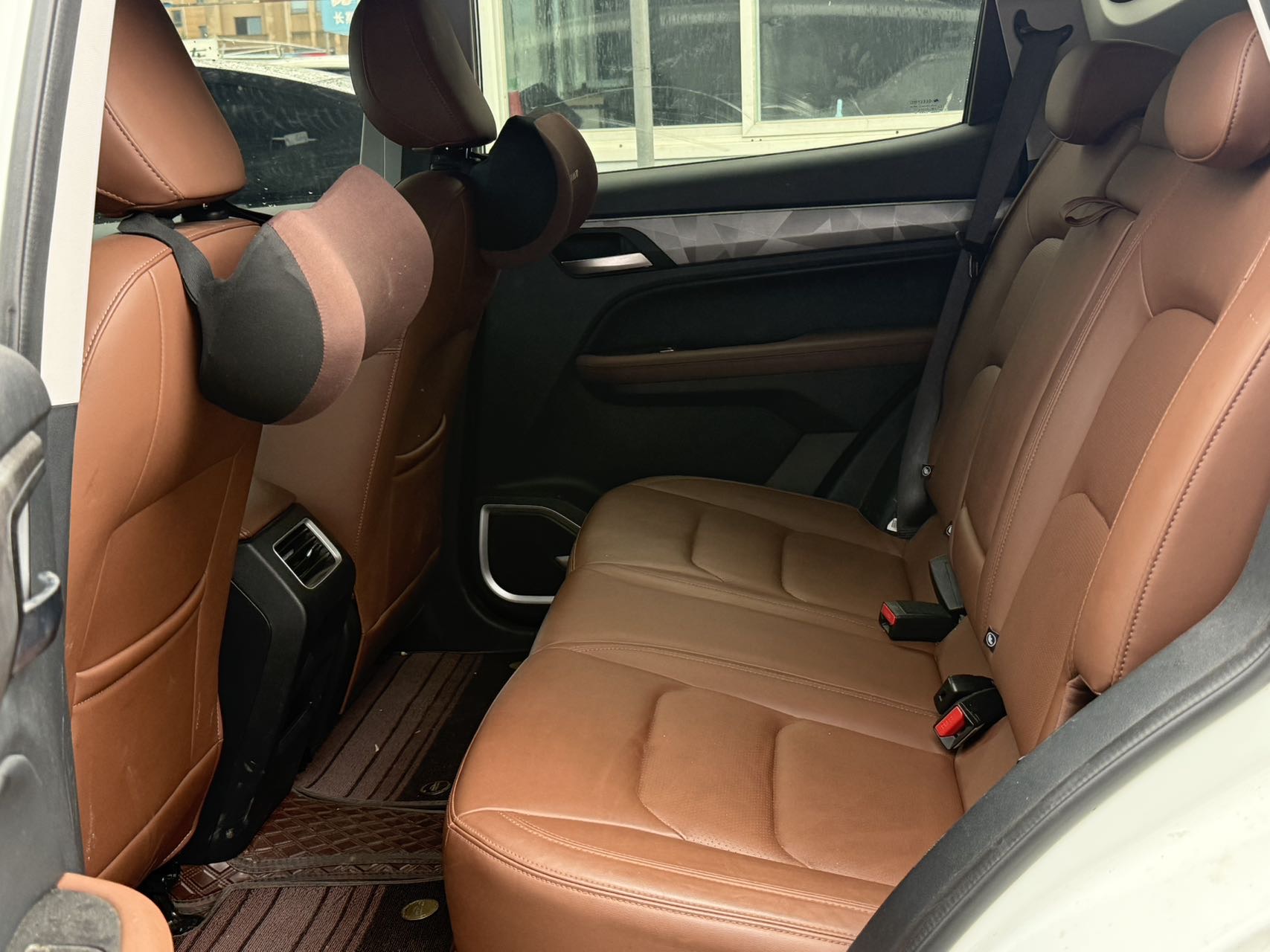 GEELY Vision X6 2024 car image #8