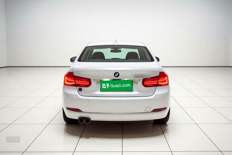 BMW 3 Series 2018 car image #6
