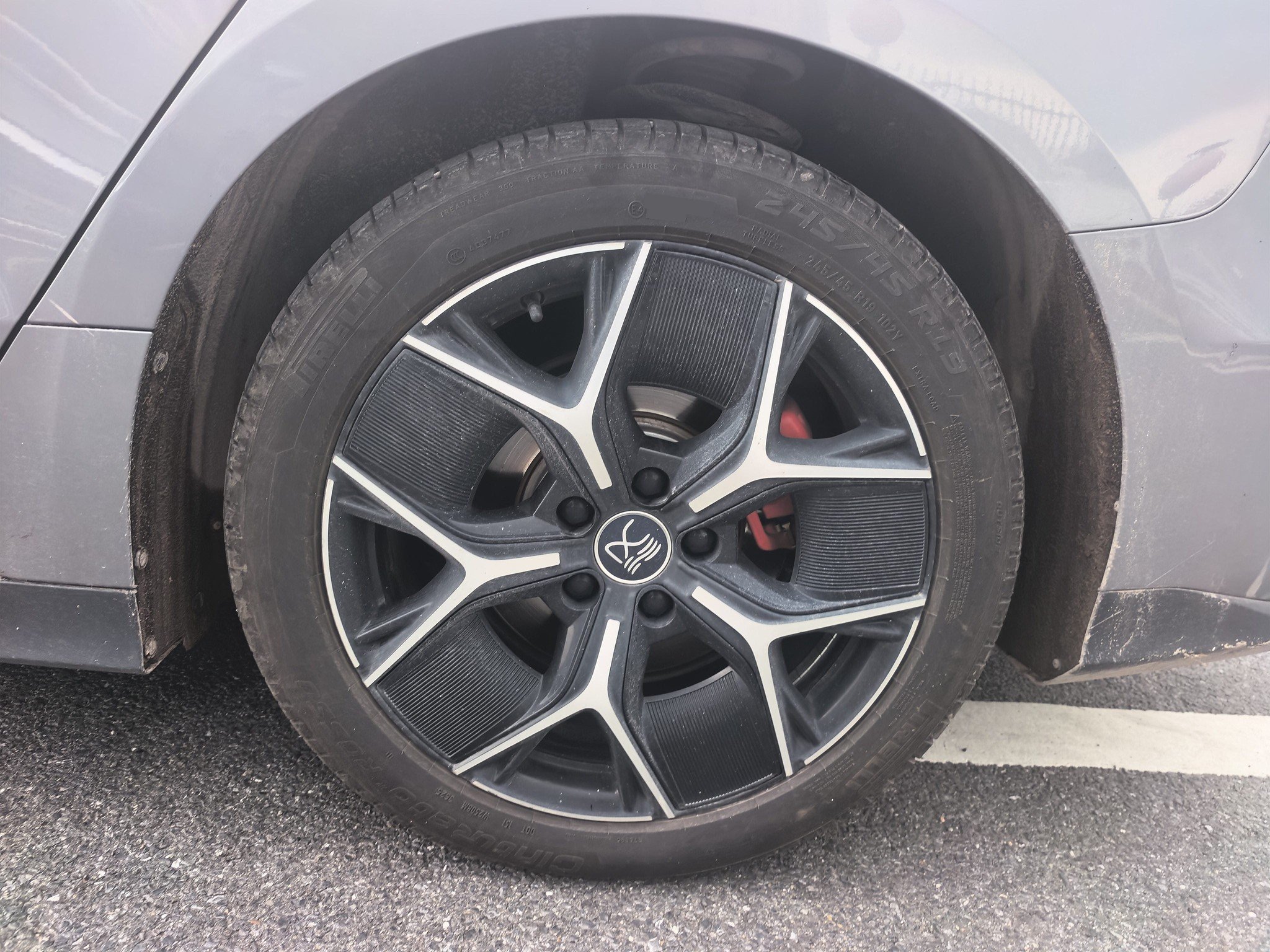 BYD Han 2024 car image #5