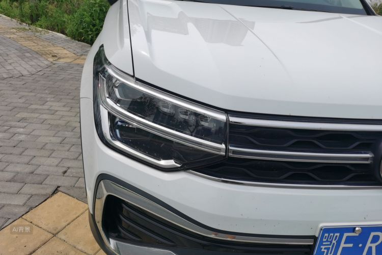 Volkswagen Tharu 2023 car image #8