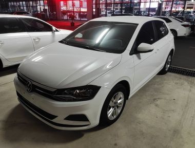 Volkswagen Polo 2023 car image 
