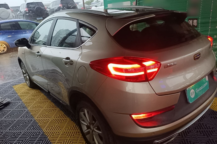 GEELY Emgrand GS 2018 #5 GEELY Emgrand GS 2018 car image #5