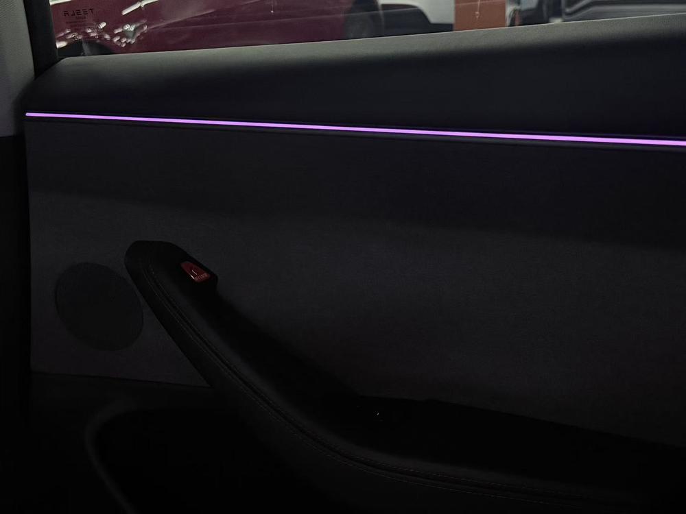 Tesla Model 3 2025 car image #9