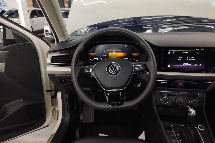 Volkswagen Lavida 2021 imagen de coche #11