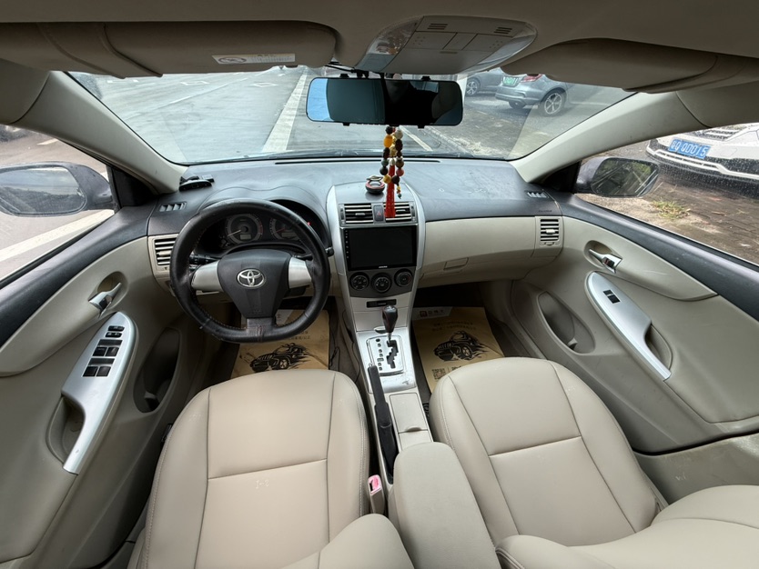 Toyota Corolla 2013 car image #8