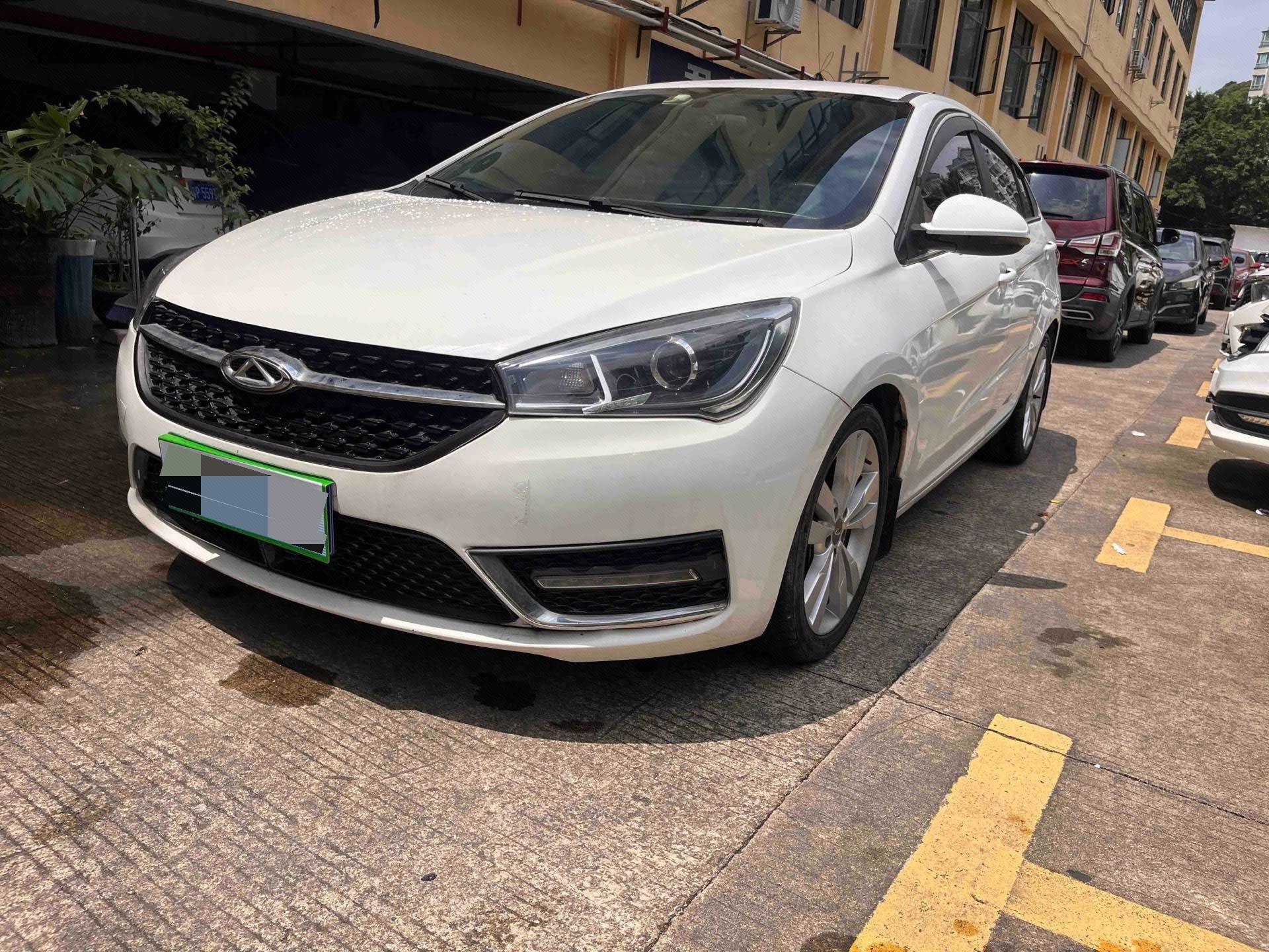 Chery Arrizo 5 2016 car image 