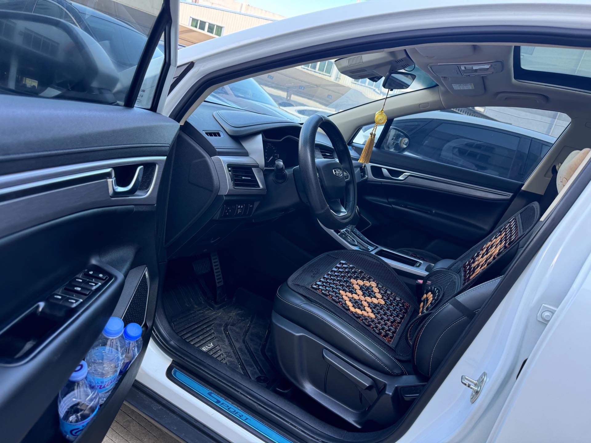 GEELY Emgrand GS 2019 car image #3