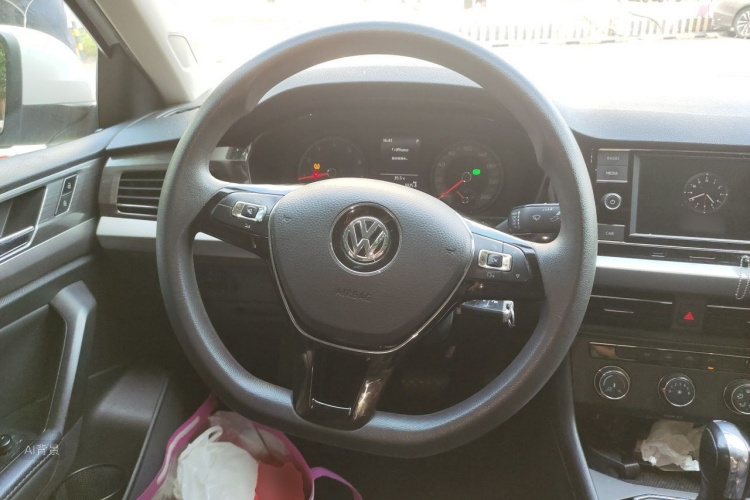 Volkswagen Lavida 2020 car image #12