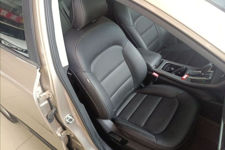 GEELY Emgrand GS 2016 #12 GEELY Emgrand GS 2016 car image #12