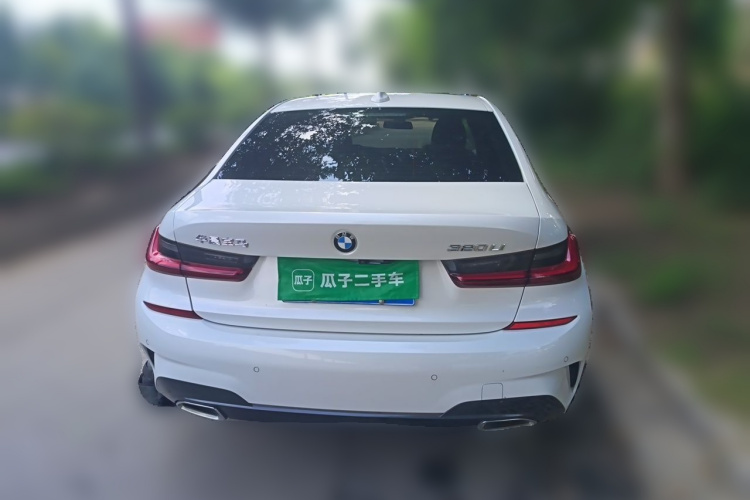 BMW 3 Series 2022 #4 BMW 3 Series 2022 car image #4