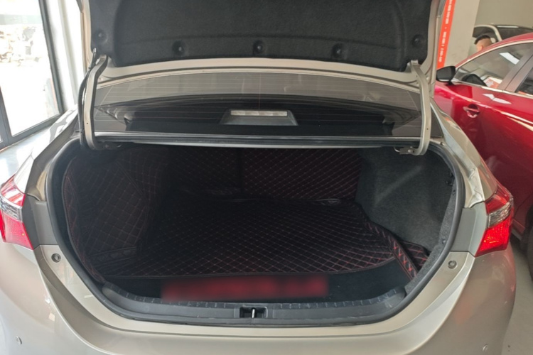 Toyota Corolla 2019 #19 Toyota Corolla 2019 car image #19
